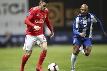 Jonas e Brahimi no jogo Benfica FC Porto da Taça da Liga, em 2019