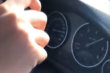 Menor a conduzir a 220 quilómetros por hora