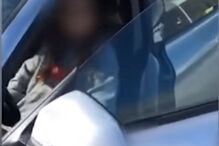 Menor a conduzir a 220 quilómetros por hora