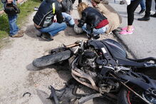 Despiste de mota na EN378 faz um ferido em Fernão Ferro