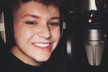  Michael Rice, Reino Unido