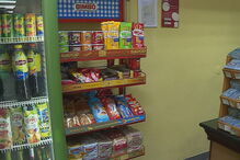 Gang aponta arma à cabeça de funcionária em assalto a minimercado em Almada