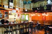 Bar de cerveja e chocolate em Óbidos