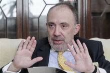 Matos Correia, vice-presidente do Parlamento