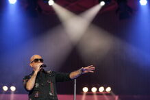 Pedro Abrunhosa atua na gala 'Viva a Vida' em Viseu