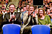 Jornalistas José Carlos Castro e João Ferreira na gala 'Viva a Vida' em Viseu