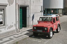 Jipe estava estacionado na rua