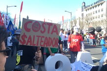 Milhares de professores saem às ruas de Lisboa em forma de protesto