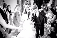 Jovem mãe que ajudou vítimas de cancro morre com a doença