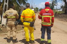 INEM partilha imagens de bombeiros e GNR a prestar ajuda na Beira
