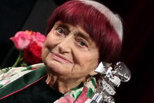 Morreu a cineasta Agnès Varda, grande figura do cinema francês