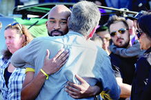 Bruno ajudou a carregar urna da companheira