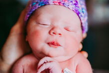 Avó de 61 anos dá à luz a própria neta 