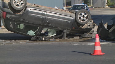 Quatro feridos em colisão entre dois veículos em Faro