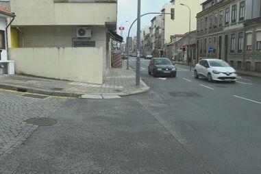 Homem baleado e abandonado junto aos Sapadores do Porto