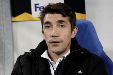 Bruno Lage no banco durante o Dínamo de Zagreb - Benfica