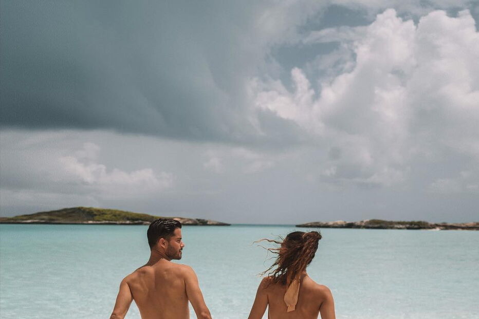 Casal português de bloguers arrasado após foto “irresponsável” em comboio