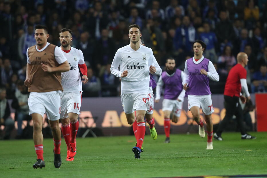 Clássico entre Benfica e FC Porto no estádio do Dragão
