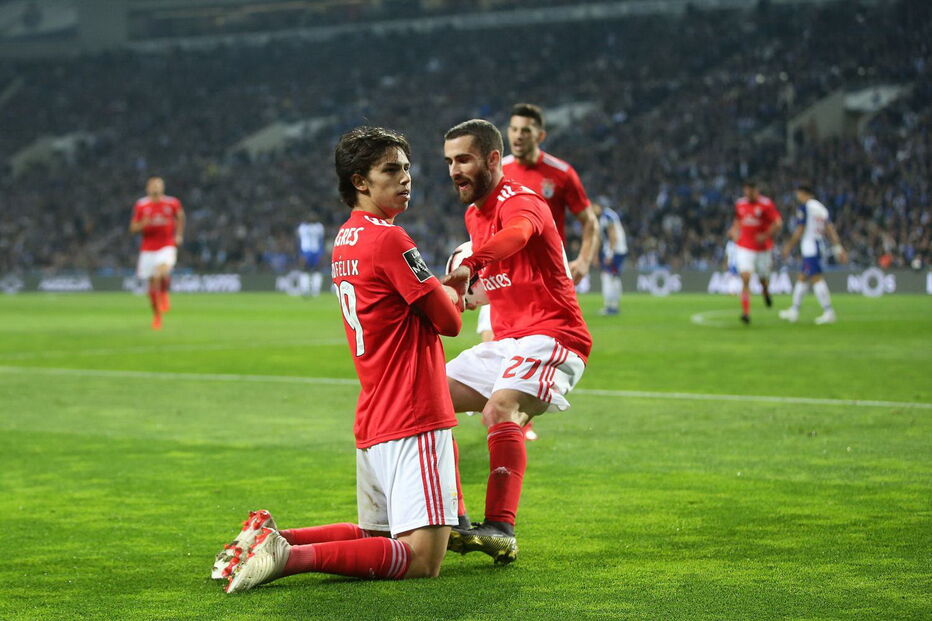 Clássico entre Benfica e FC Porto no estádio do Dragão	