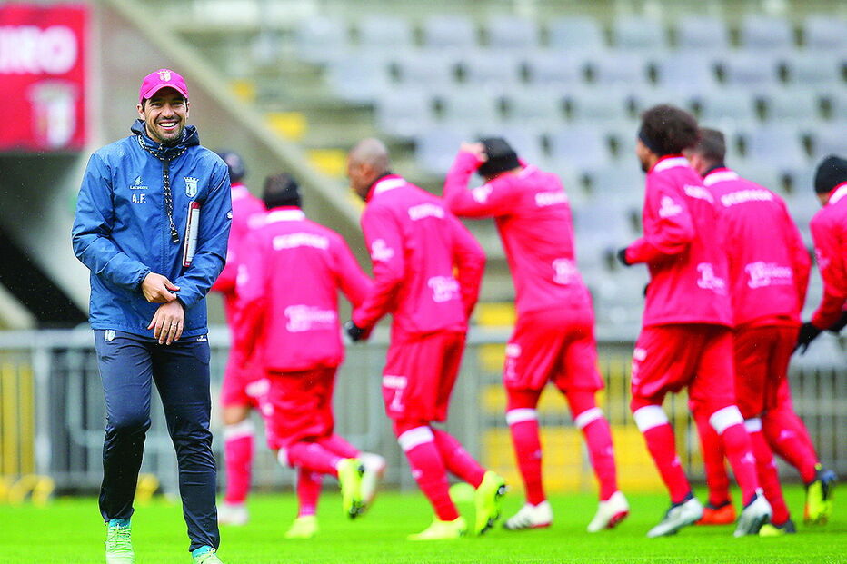 Abel Ferreira diz que as três derrotas “ajudaram a equipa a crescer” 