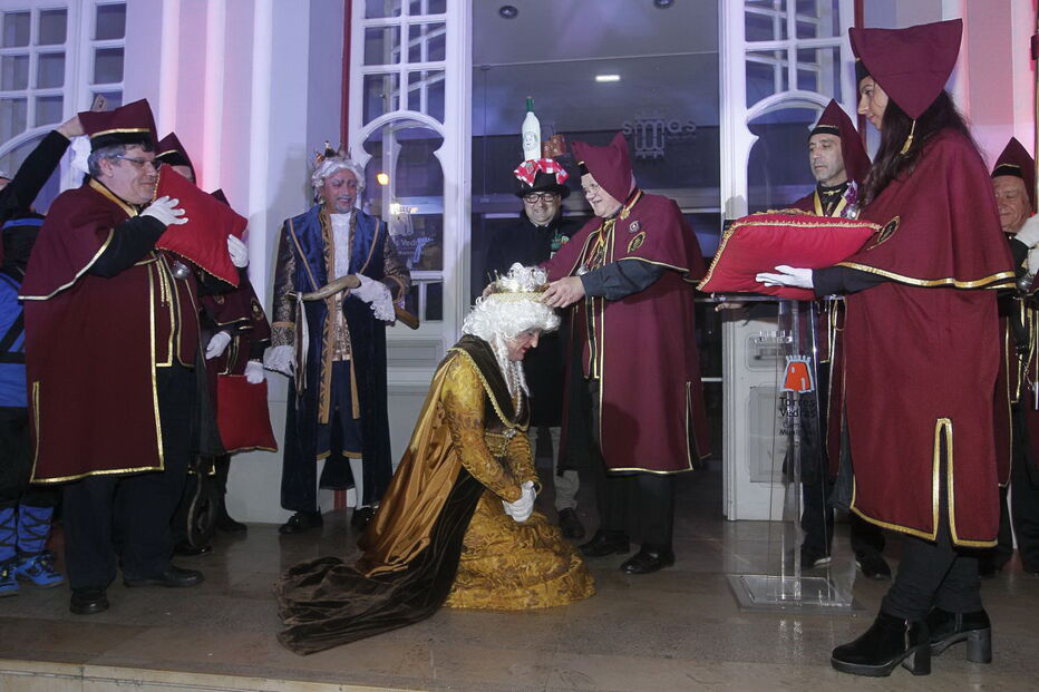 Cerimónia de entronização dos Reis animou Torres Vedras na sexta-feira  