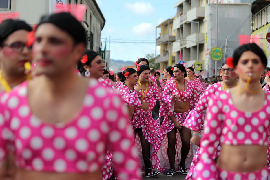 Carnaval festeja-se de Norte a Sul com muita sátira política à mistura
