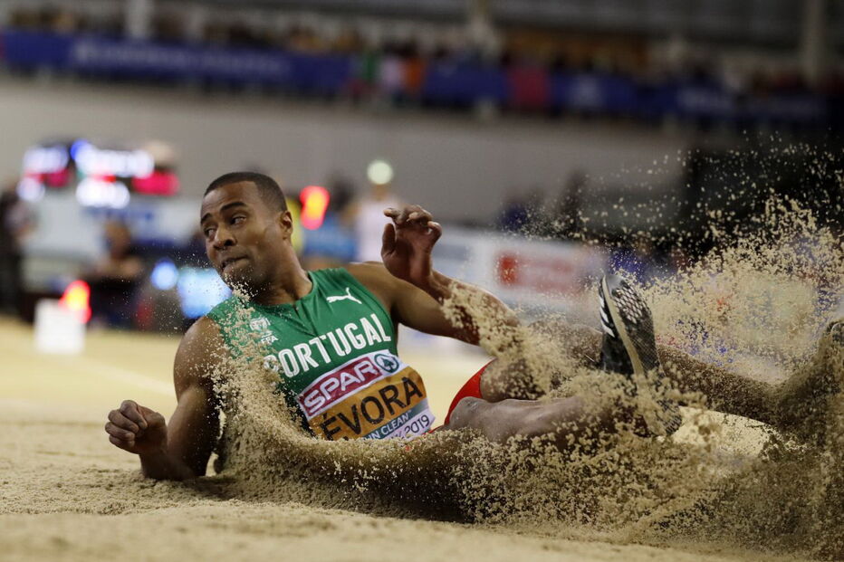 Nelson Évora agradece apoio após prata nos Europeus: 