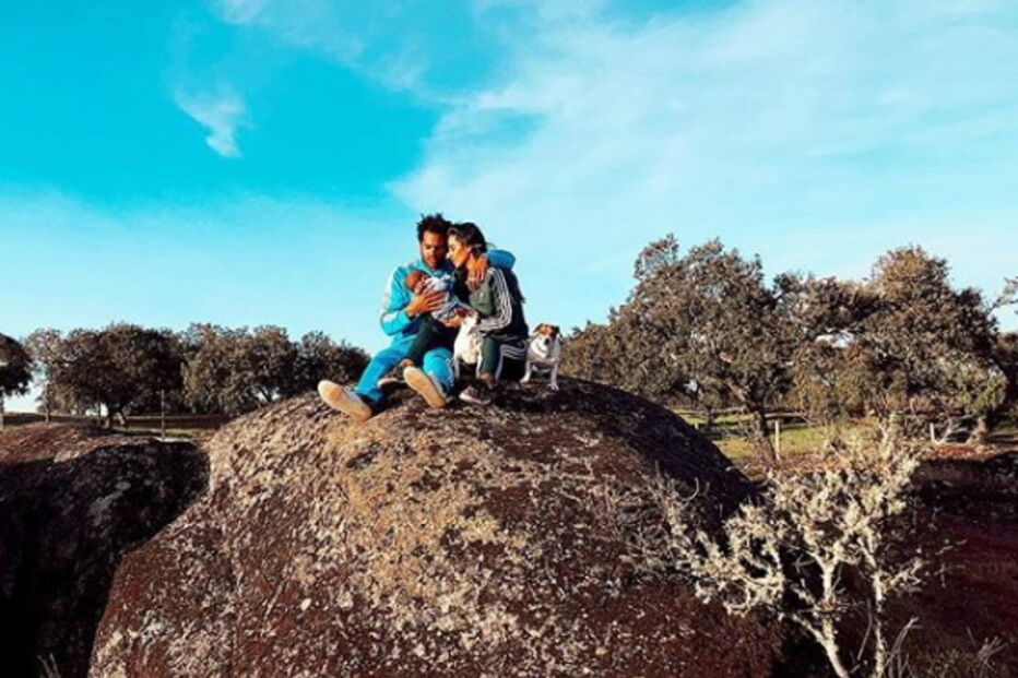 Rita Pereira vai de férias pela primeira vez com o filho Lonô