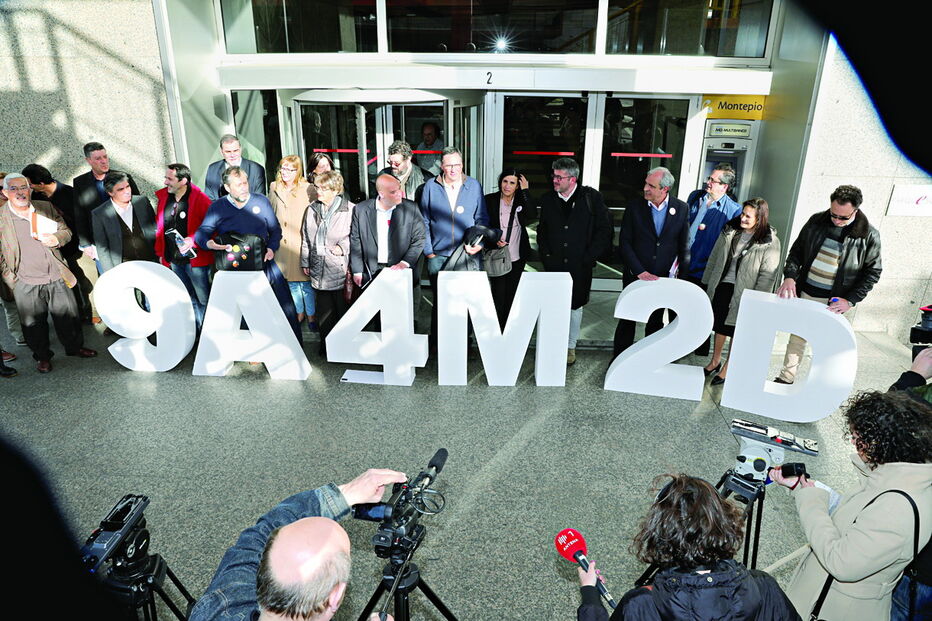 Sindicatos não abdicam dos 9 anos, 4 meses e 2 dias de tempo de serviço e mostraram-no antes da última ronda negocial