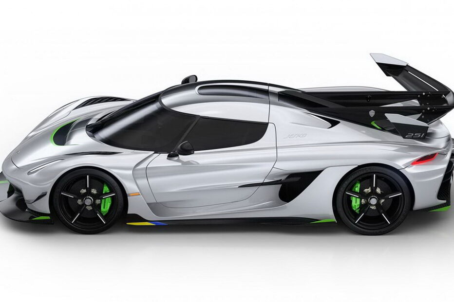 Koenigsegg Jesko é um hipercarro que chega aos 482 km/h