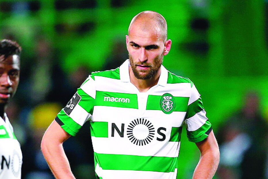 Bas Dost em jogo do Sporting