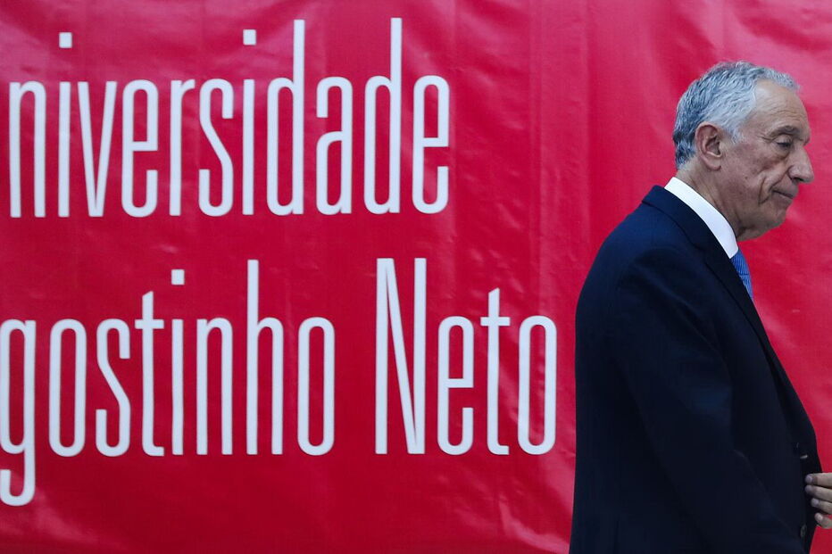 Marcelo Rebelo de Sousa na Universidade Agostinho Neto, em Luanda