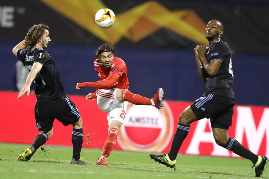 Krovinovic em lance do Dínamo de Zagreb - Benfica