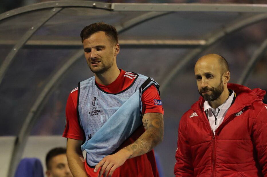 Seferovic sai lesionado no Dínamo de Zagreb - Benfica