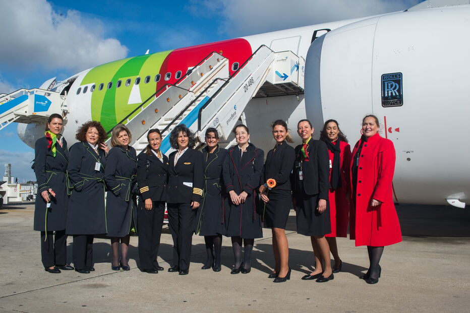 TAP faz primeiro voo do mundo em Airbus A330Neo apenas com mulheres na tripulação