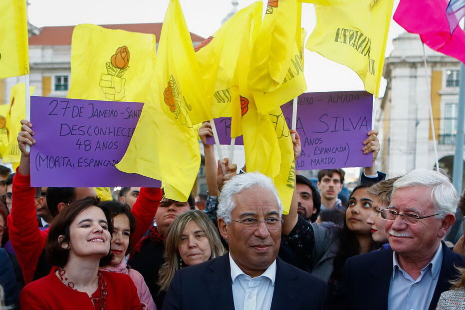 António Costa na manifestação do Dia da Mulher, em Lisboa
