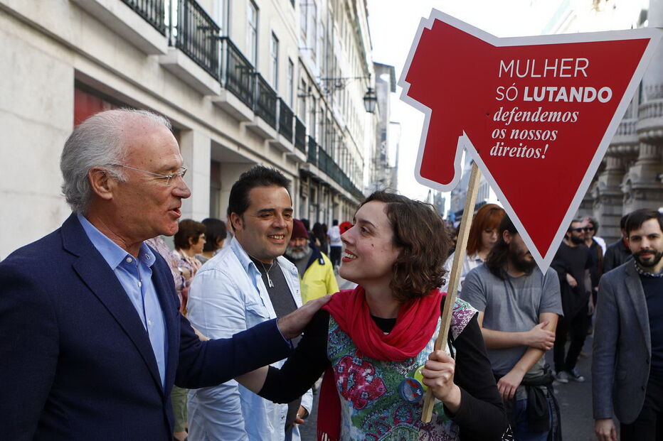 Manifestação contra a violência doméstica