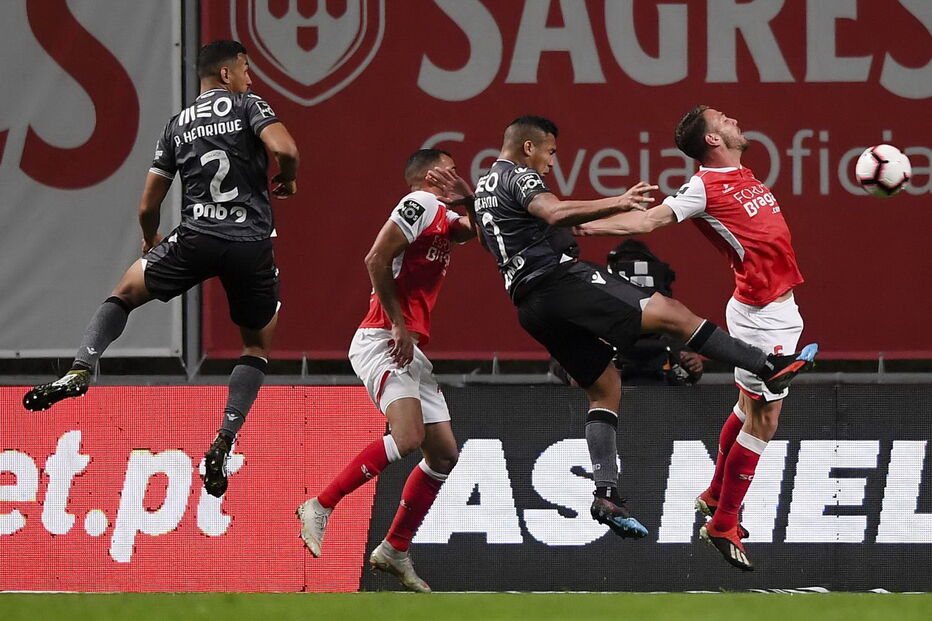 Brga vence Guimarães no dérbi minhoto