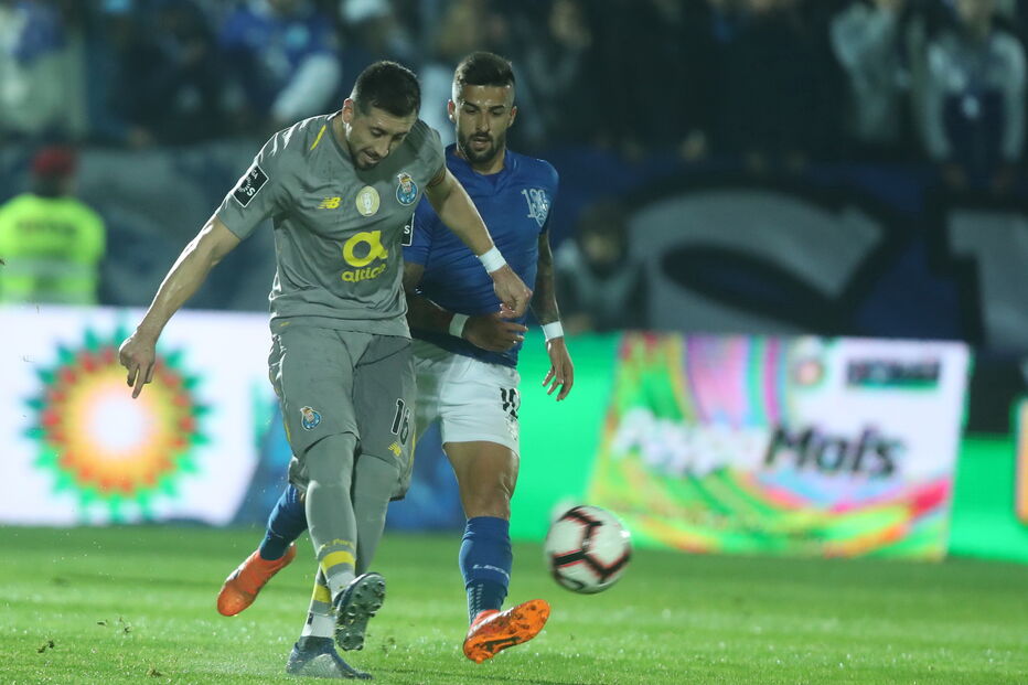 As melhores imagens do jogo entre Feirense e FC Porto