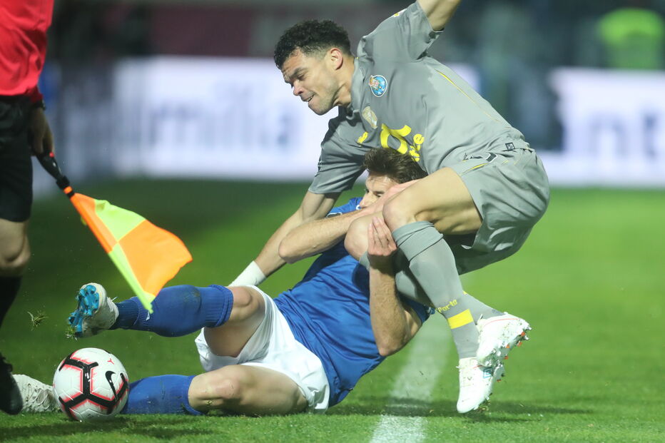  As melhores imagens do jogo entre Feirense e FC Porto