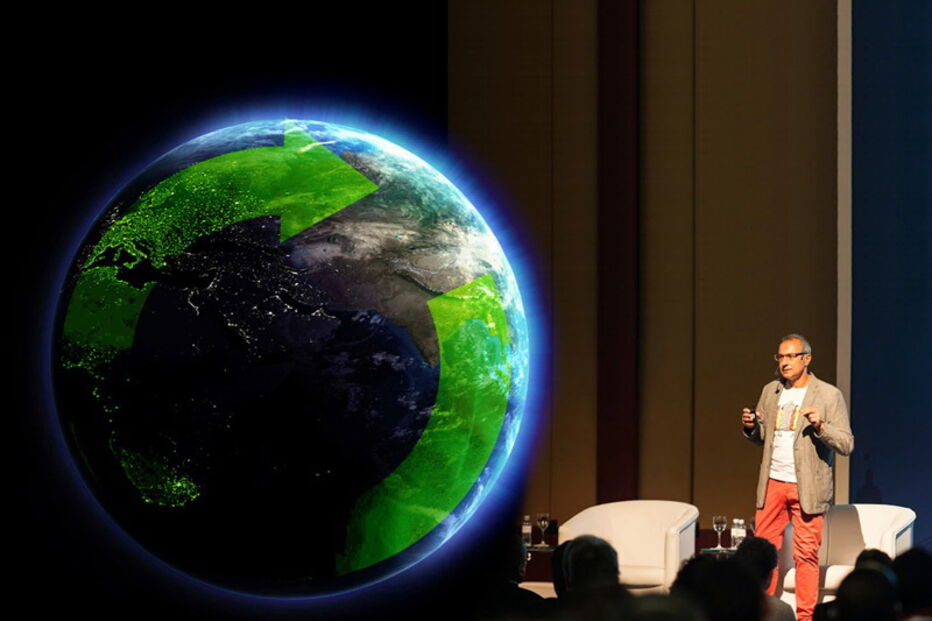 Atrasou-se dois minutos e escapou à morte em queda de avião que caiu na Etiópia