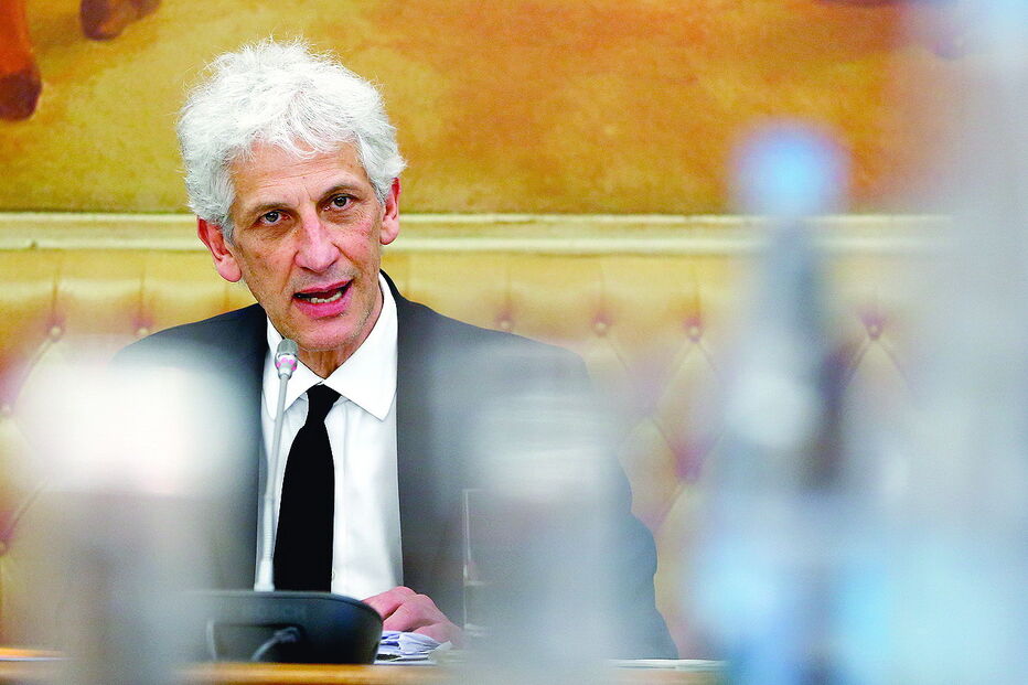 António Feijó preside ao Conselho Geral Independente da RTP, muito contestado por bloquistas  e comunistas