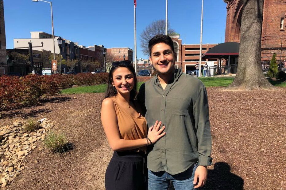 Mulher vai a funeral de noivo no dia em que iam casar