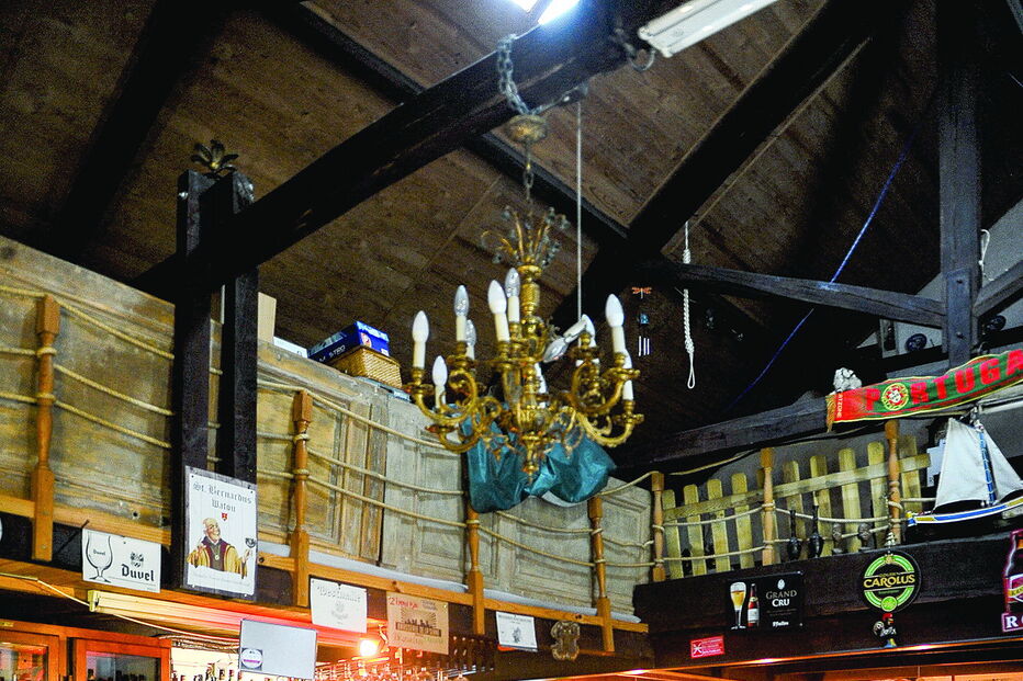 Bar de cerveja e chocolate em Óbidos