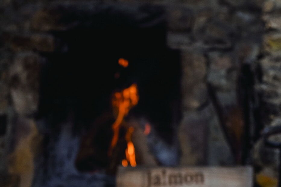 Ja!Mon Ja!Mon serve petiscos em Óbidos