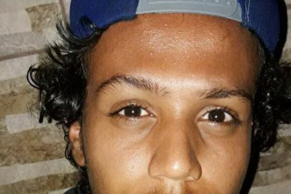 Douglas Murilo Celestino tinha 16 anos. Morreu em massacre a escola