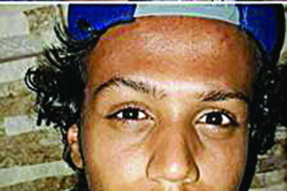 Douglas Celestino, 16 anos