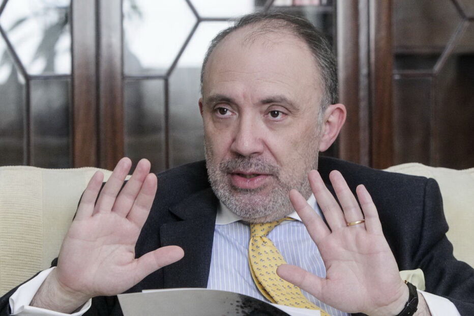 Matos Correia, vice-presidente do Parlamento