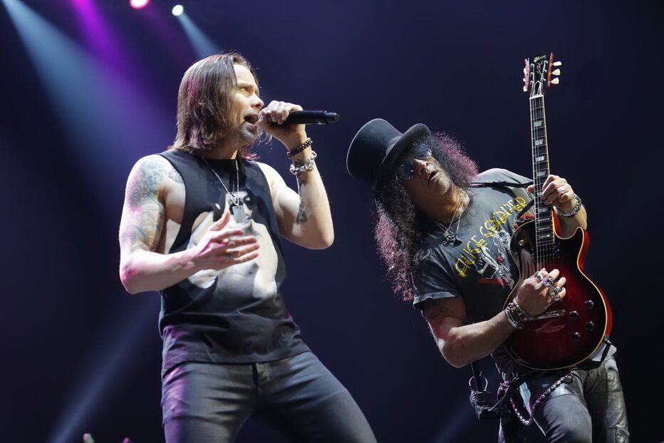 Slash dos Guns N' Roses atua a solo em Portugal
