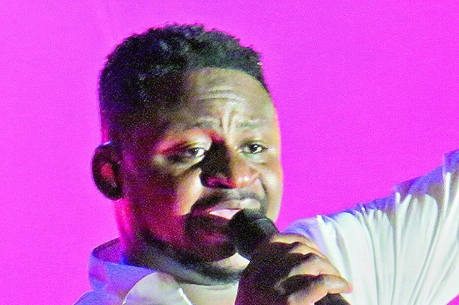 Matias Damásio é um dos mais ilustres cantores angolanos da atualidade